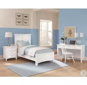 Bonanza White 8 Drawer Triple Dresser