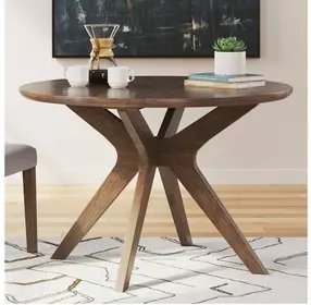 Lyncott Medium Brown Round Dining Table