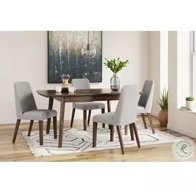 Lyncott Medium Brown Extendable Rectangular Dining Table