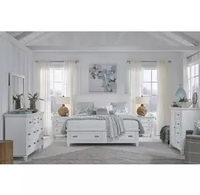 Harborwick White Dove 4 Drawer Door Chest