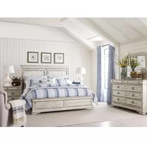 Selwyn Cottage 8 Drawer Whiteside Dresser with Rectangular Mirror