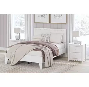 Hallityn Matte White Full Panel Headboard
