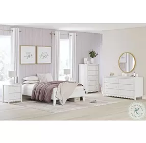 Hallityn White 5 Drawer Chest