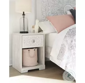 Paxberry Whitewash Large 1 Drawer Nightstand