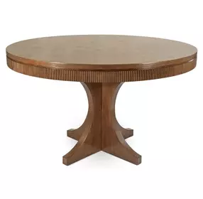 Manhattan Valley Vintage Chestnut Dining Room Set