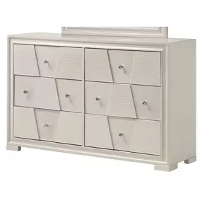 Holsted White 6 Drawer Dresser