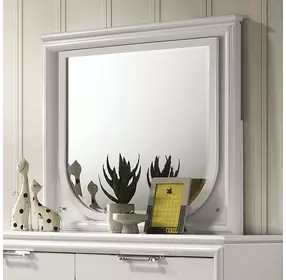 Lareina Pearl White Rectangular Dresser Mirror with LED Light