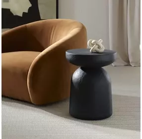 Carlisle Black Outdoor Round Accent Table