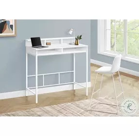 7701 White Computer Desk With Hutch