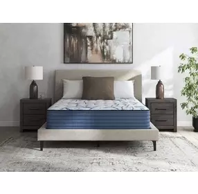 Limited Edition Plush 3.0 White Twin XL Mattress