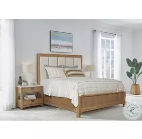 Wanderlust Glazed Natural Oak King Upholstered Panel Bed