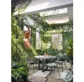 Cyrus Black Round 32" Outdoor Dining Table