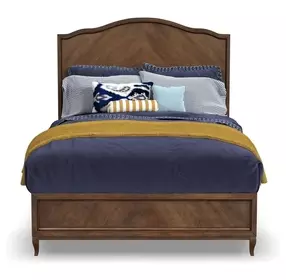 Bellevue Whiskey Brown Platform Bedroom Set