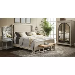 Nashville Cloud Panel Post Bedroom Set