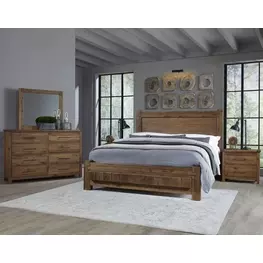 Dovetail Natural Poster Bedroom Set with Footboard