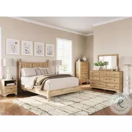 Galletyn Warm Brown Panel Bedroom Set