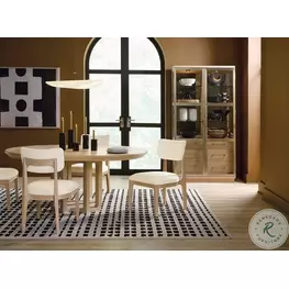 Banyon Bay Light Wood 72" Extendable Dining Room Set