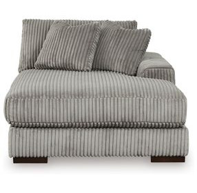 Lindyn Fog RAF Corner Chaise