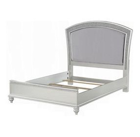 Maverick Gray and Platinum Queen Upholstered Panel Bed