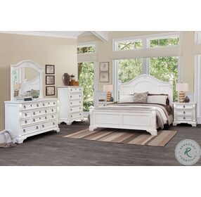 Heirloom Antique White Poster Bedroom Set