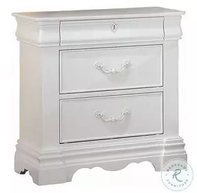 Estrella White 3 Drawer Nightstand