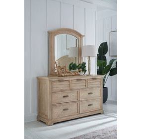 Heritage Coast Sea Oat 7 Drawer Dresser With Arched Mirror