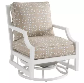 Island Classic Brown and White Upholstered Outdoor Lounge Chair