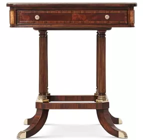 English Cabinet Maker Southampton and Light Shropshire Bowlas Side Table