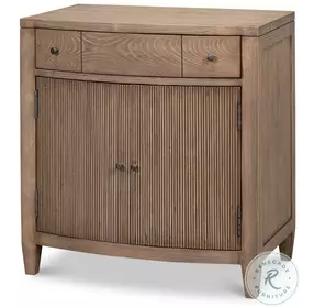 Vineyards Flaky Pine Door Chest