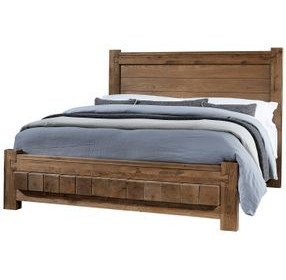 Dovetail Poster Bed with Footboard