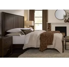 Lodge and Loft Radius Poster Bed