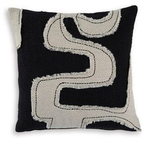 Veerbank Black and Beige Accent Pillow Set of 4