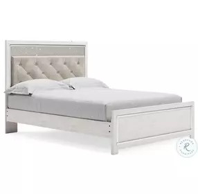 Altyra White Queen Platform Bed