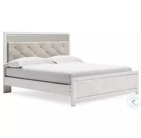 Altyra White King Platform Bed