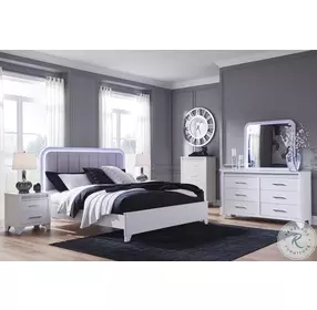 Frostlyn White Upholstered Panel Bedroom Set