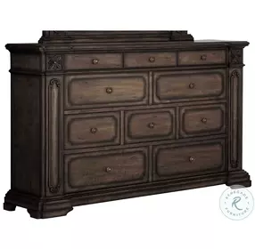 B00675 Old World Distressed Dresser