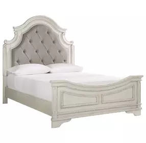 Lodenbay Panel Bed