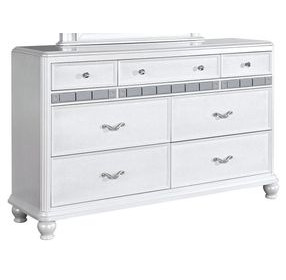 B00764 White 7 Drawer Dresser