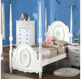 Flora White Full Poster Bed