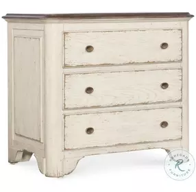 Americana Honey And Daisy 3 Drawer Nightstand With Brown Top