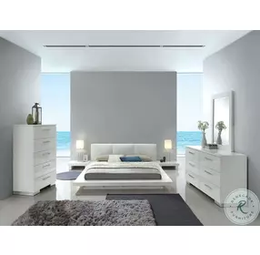 Christie High Gloss White Upholstered Platform Bedroom Set