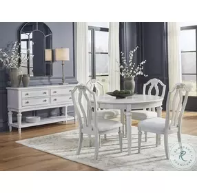 Montelaine Antique White Extendable Dining Room Set