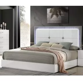 Stoholm Platform Bed with LED
