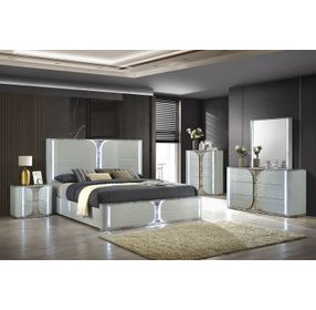 Cleburne Light Gray Panel Bedroom Set with LED