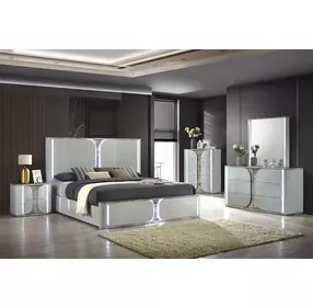 Cleburne Light Gray Panel Bedroom Set with LED