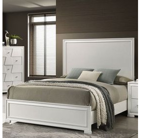 Holsted White Queen Panel Bed