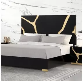 Goldsberg Panel Bed