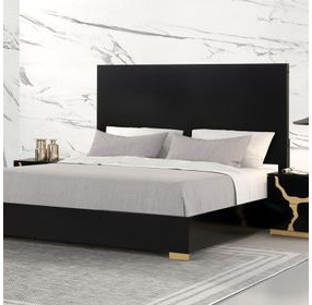 Goldsberg Black Queen Platform Bed