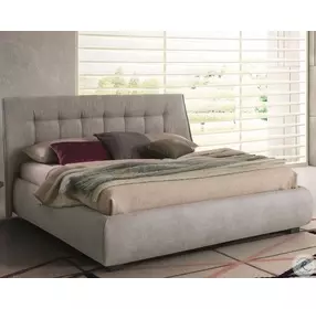 Guscio Grey Queen Upholstered Storage Platform Bed