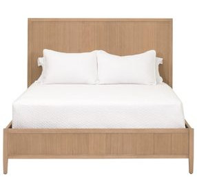 Highland Natural Oak King Panel Bed